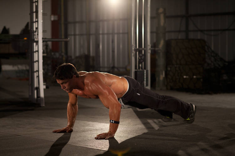 Anatomie svalů pro Archer Push-up